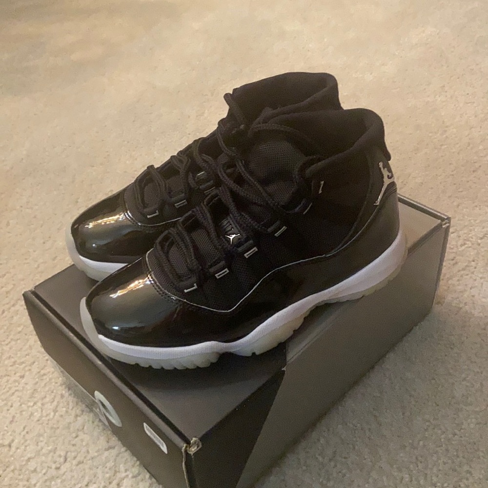 AIR JORDAN RETRO 11 (Women’s)